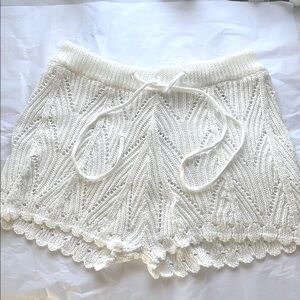 Elegant Crochet Knit Women's Shorts